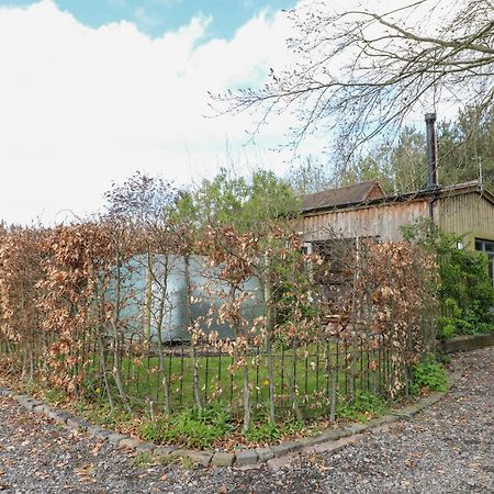 Hen House View Villa Rugeley Eksteriør bilde